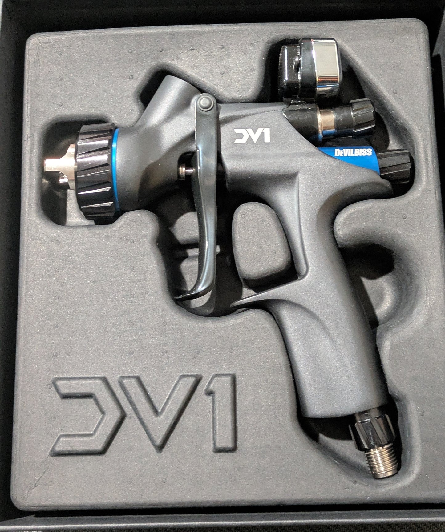 DevilBiss® 704504 DV1-B PLUS HVLP Uncupped Basecoat Spray Gun, 1.2, 1.3, 1.4 mm Nozzle, HVLP Uncupped